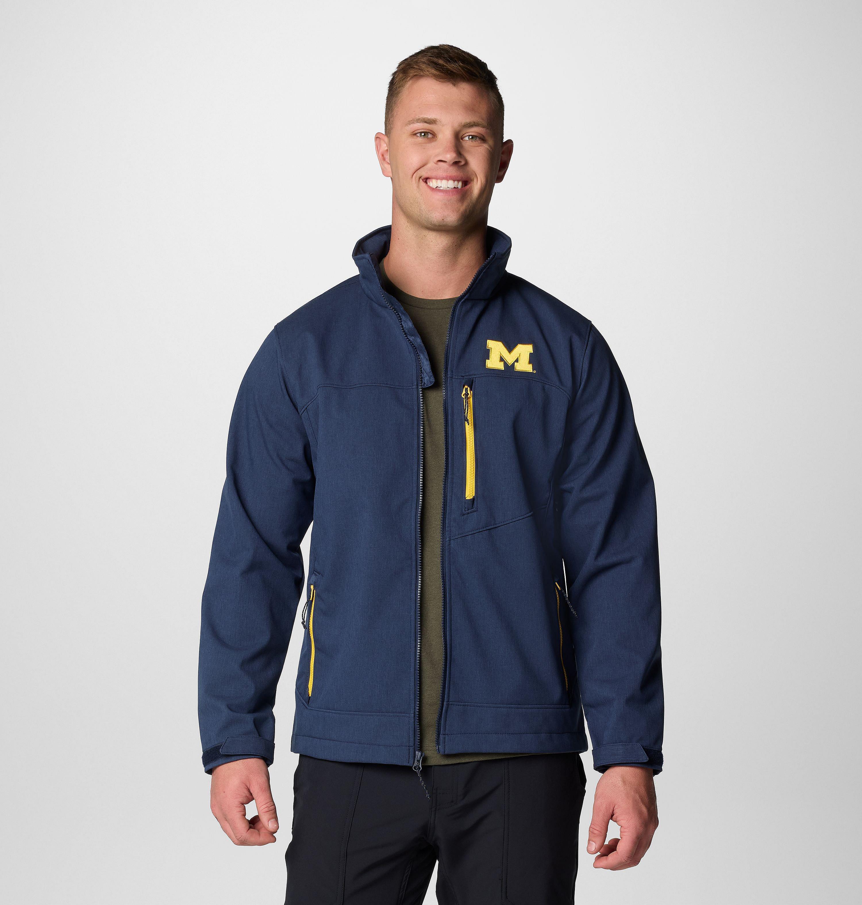 Men's Collegiate Ascender III Softshell - Michigan